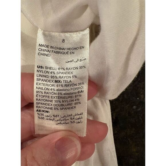 White House Black Market Women's Cream Pencil Skirt Standard Size 8 Workwear - Picture 8 of 9